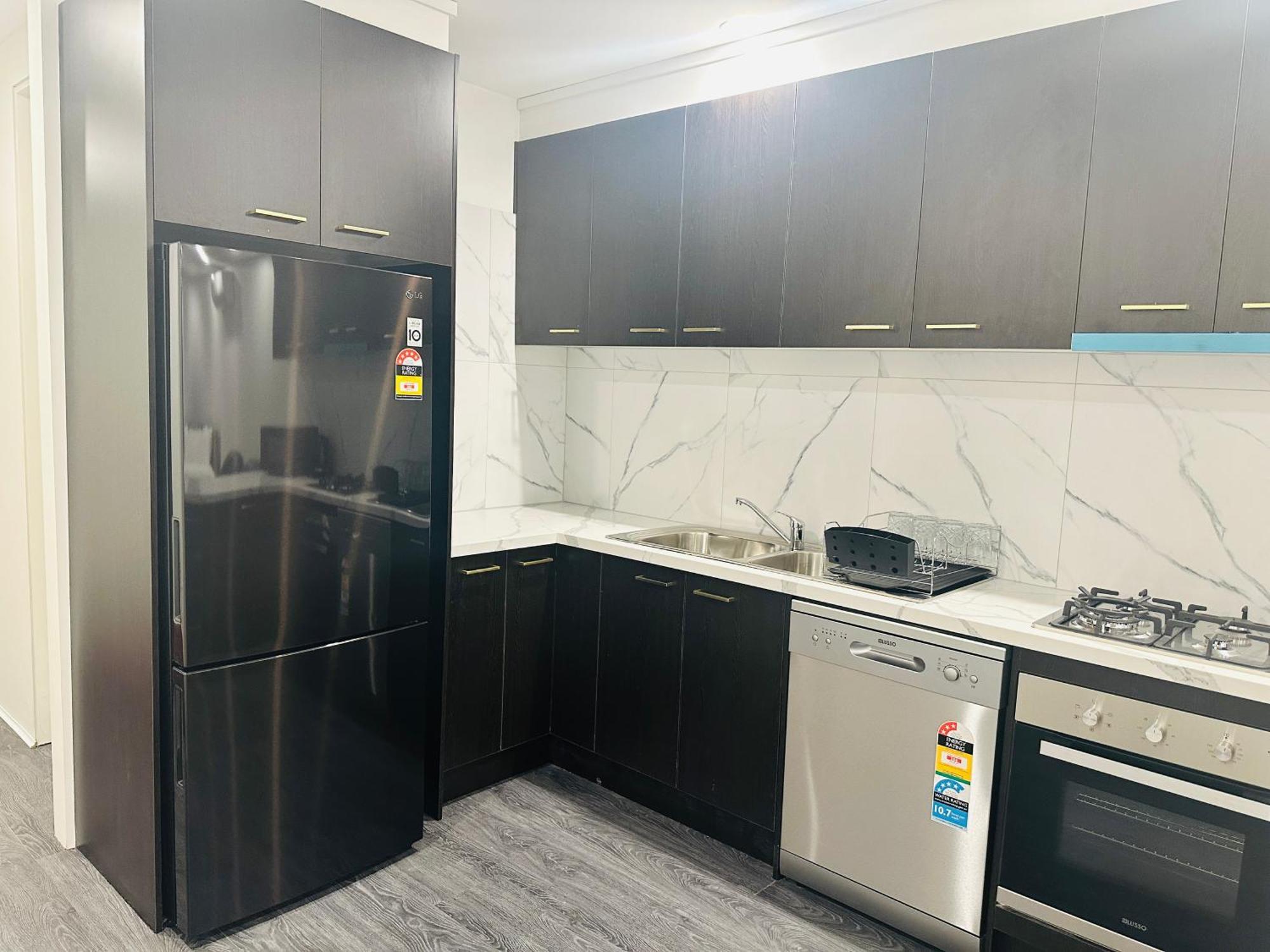 Exodus Dandenong Apartment Hotel Bagian luar foto
