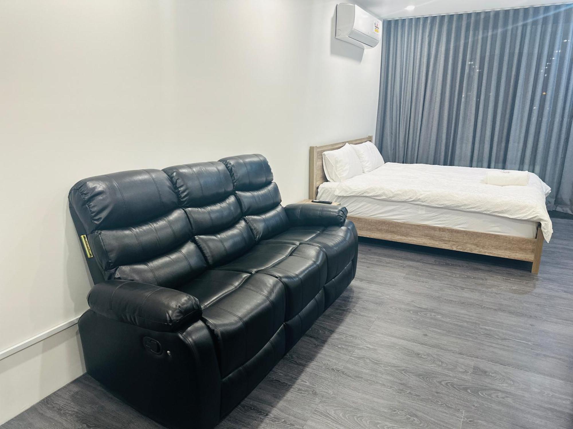Exodus Dandenong Apartment Hotel Bagian luar foto